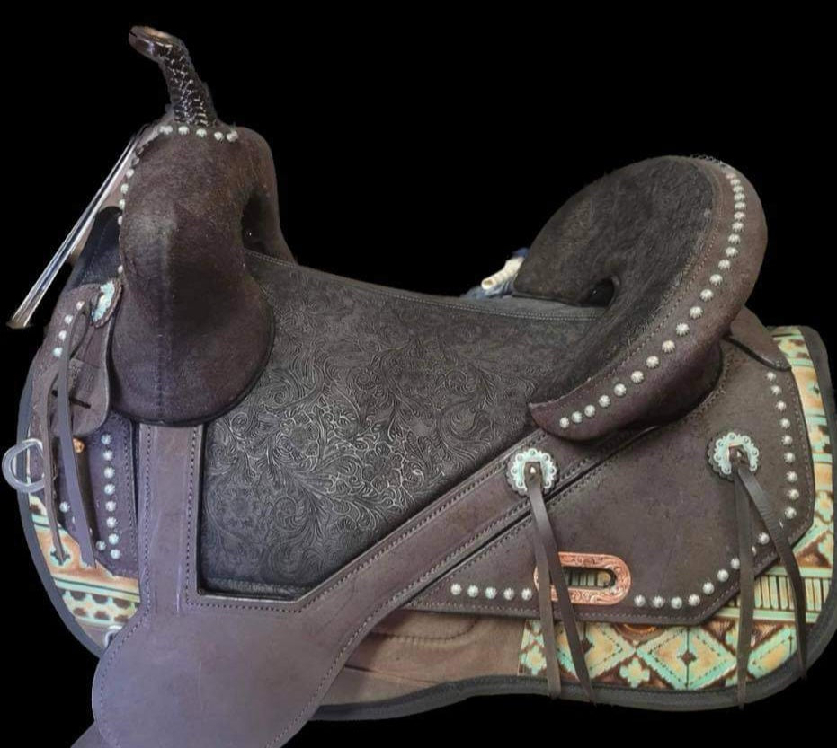 Circle Y Horse Tack World Treeless Barrel Saddle